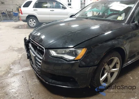 2016 Audi A3 2.0T Premium z USA, uszkodzony, nr VIN WAUB8GFF8G1019886